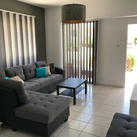 Diana Townhouse 5 Villa Paphos ภายนอก รูปภาพ