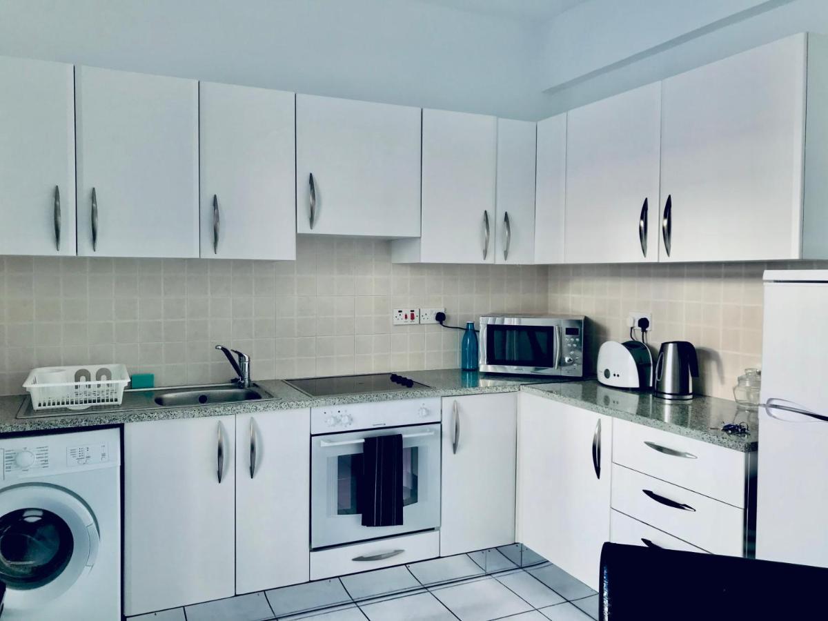 Diana Townhouse 5 Villa Paphos ภายนอก รูปภาพ