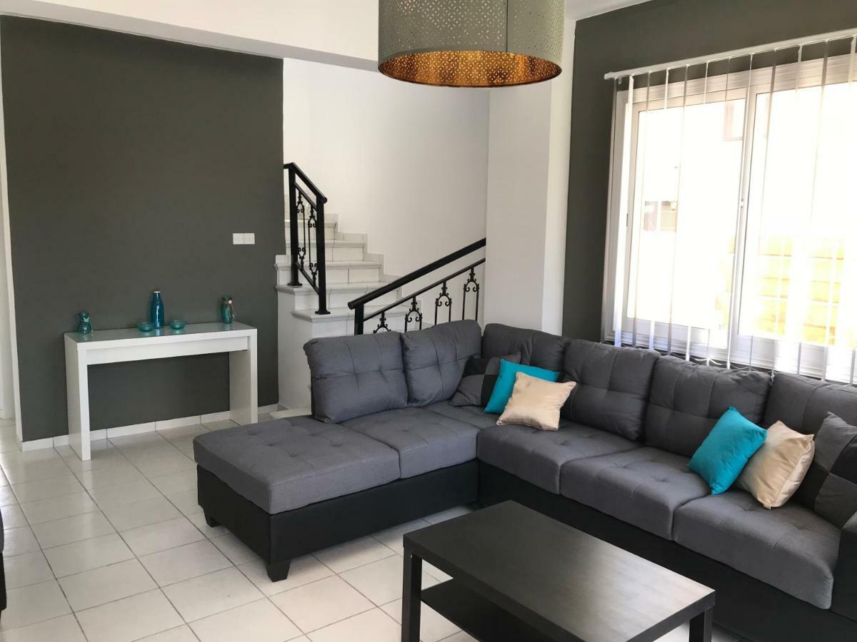 Diana Townhouse 5 Villa Paphos ภายนอก รูปภาพ
